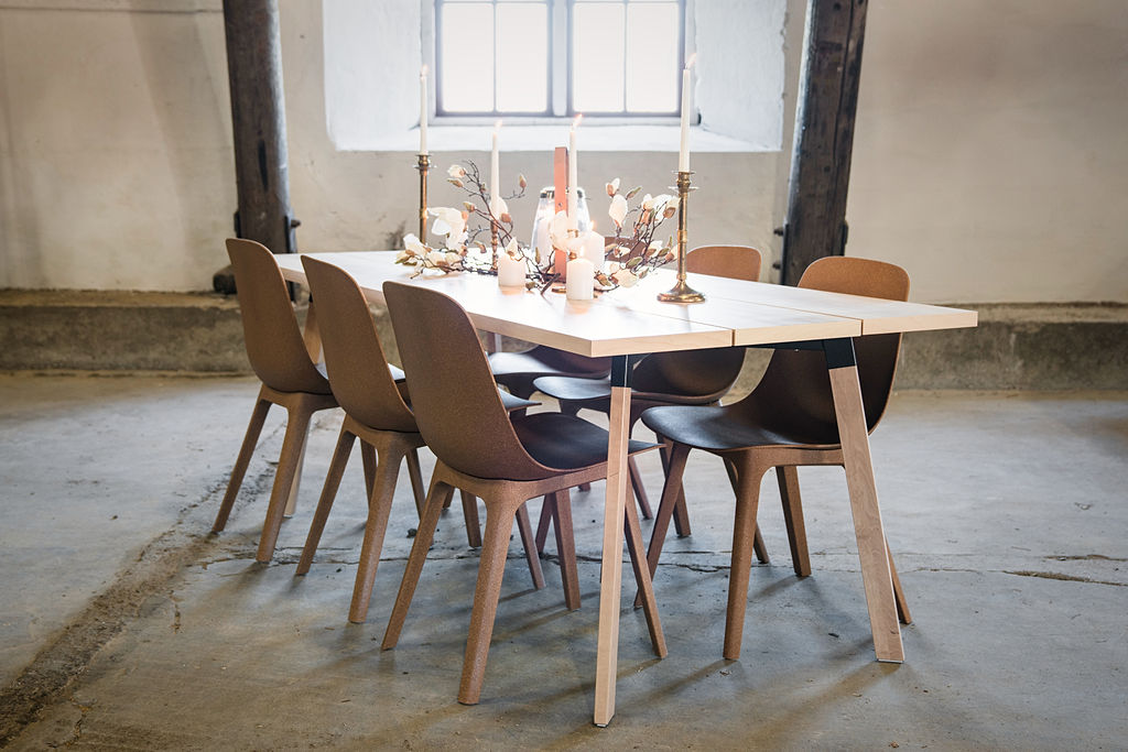 Nordic Stretch Tents - Scandinavian Plank Table & Fold It Chair